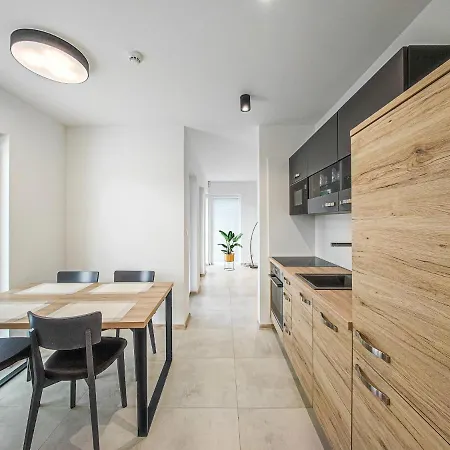 Apartman New Ivachnófalu